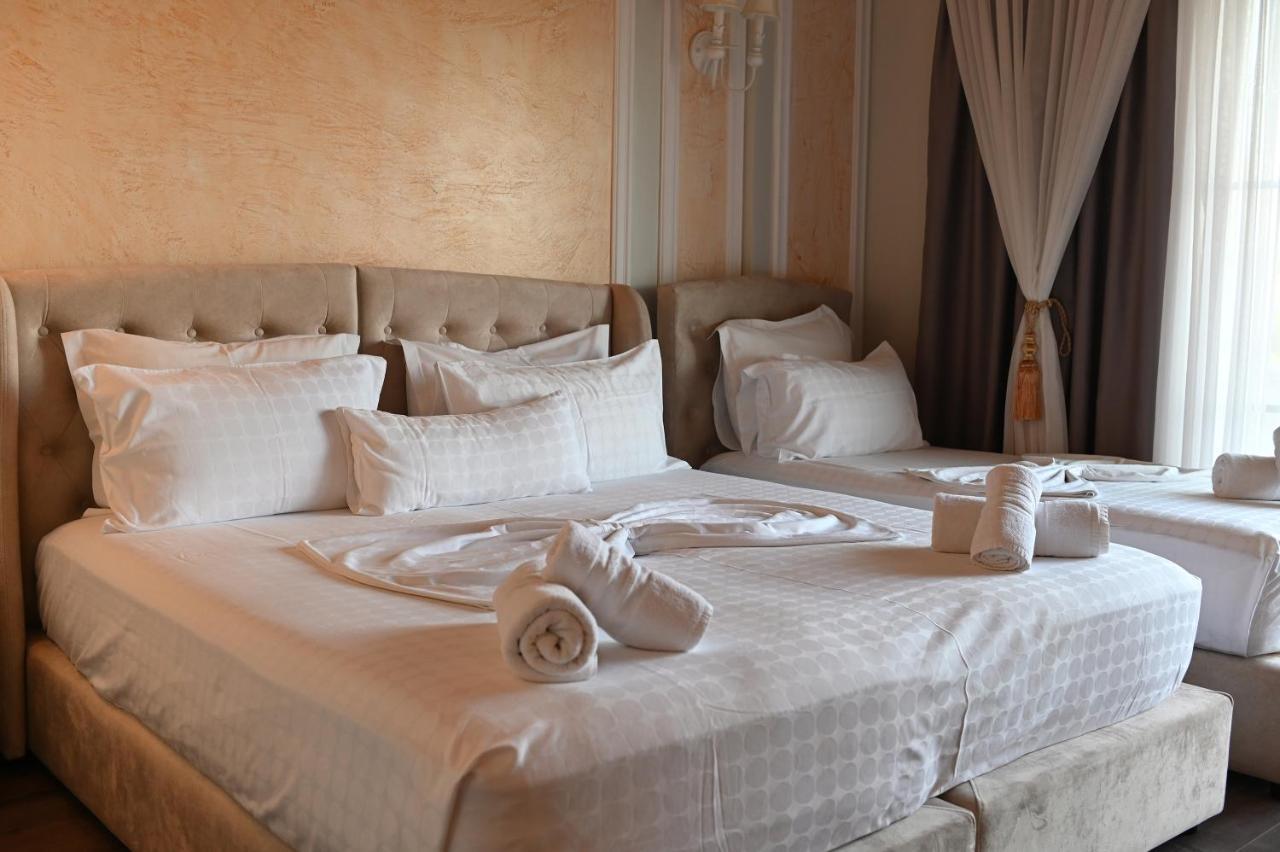 Hotel Onufri Golem  Kültér fotó