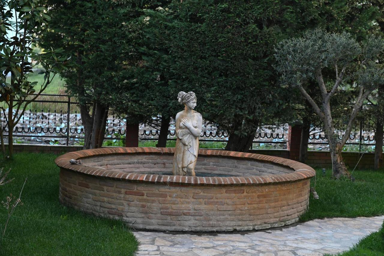 Hotel Onufri Golem  Kültér fotó