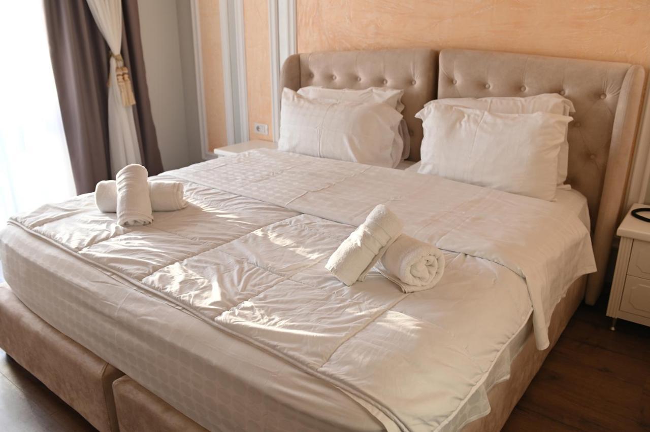 Hotel Onufri Golem  Kültér fotó